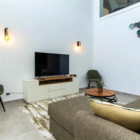 Orada 25 House - Luxurious & Games & Privat Pool & Gym Villa