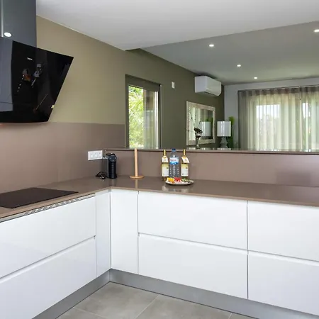 Villa Orada 25 House - Luxurious & Games & Privat Pool & Gym *