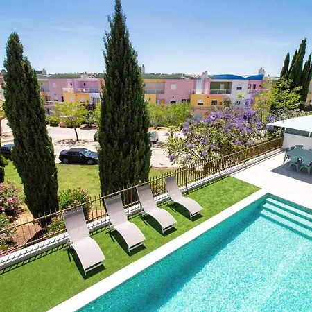 Orada 25 House - Luxurious & Games & Privat Pool & Gym