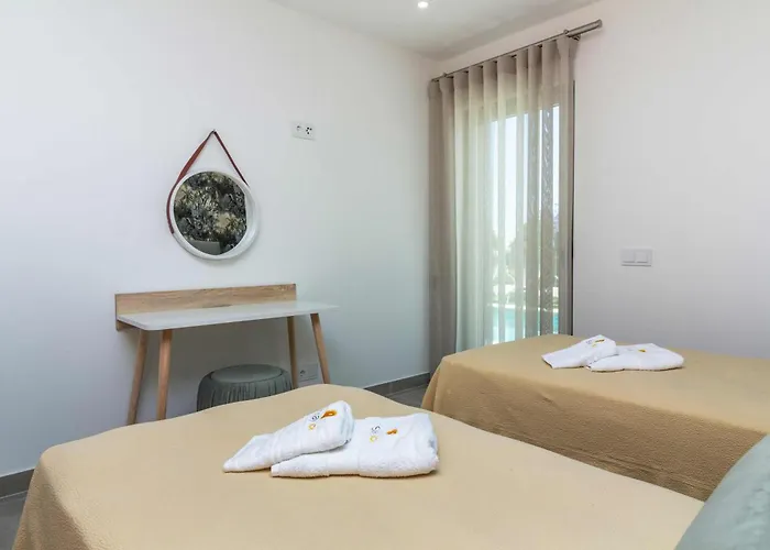 Orada 25 By Ici Algarve *