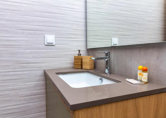 Orada 25 By Ici * אלבופיירה